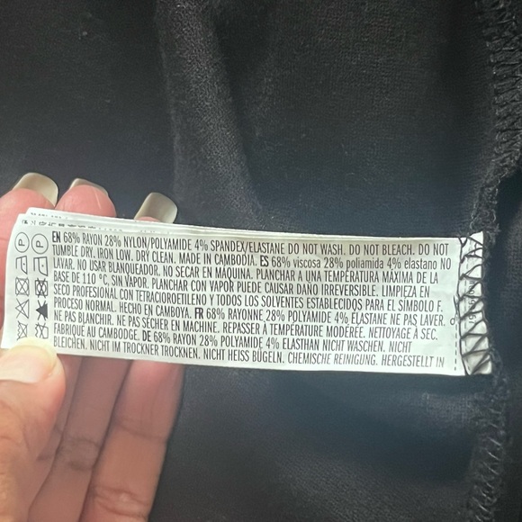 Forever 21 Women’s 3/4 Sleeved Sweatshirt Dress  - Medium - Black - Picture 9 of 9